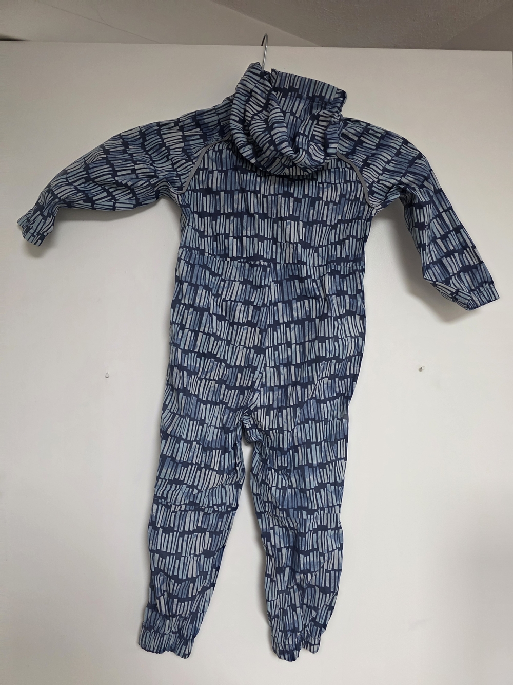 L.L. Bean Rainsuit 6-12 M - Picture 2 of 4
